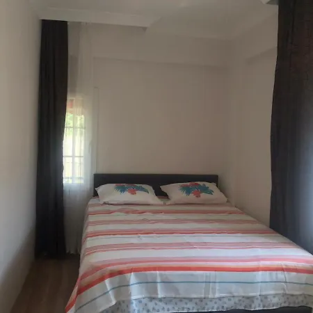 아파트 Izmir Apart 3 오즈데르
